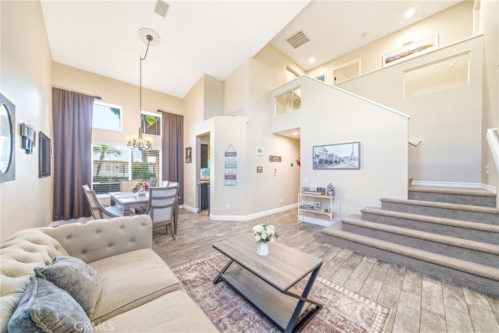 30 Moccasin Trail