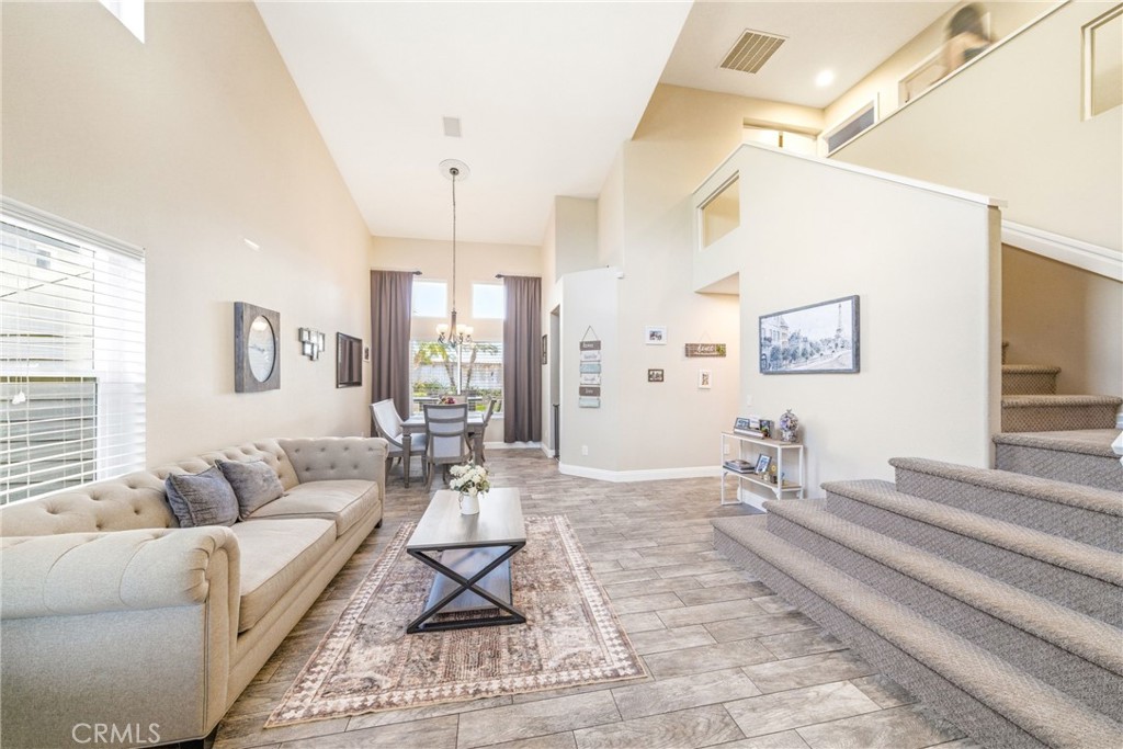 30 Moccasin Trail