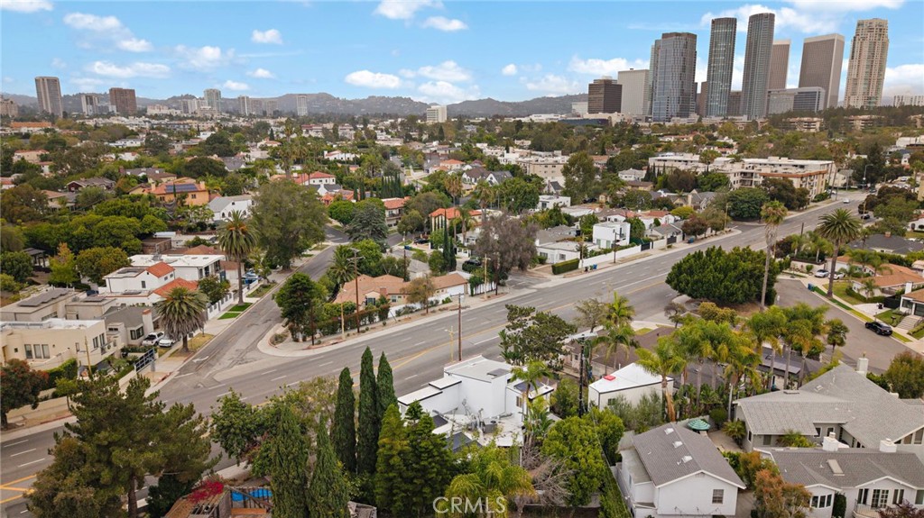 10540 W Olympic