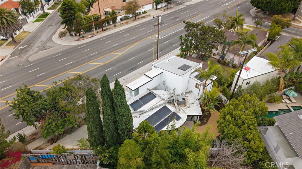 10540 W Olympic