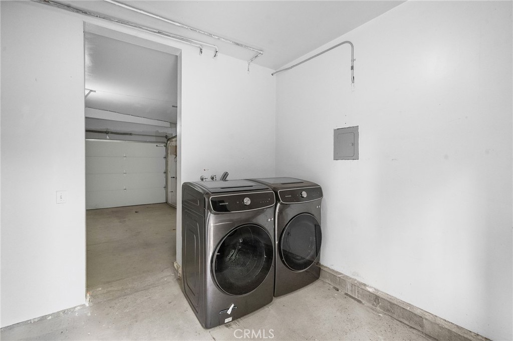 10540 W Olympic