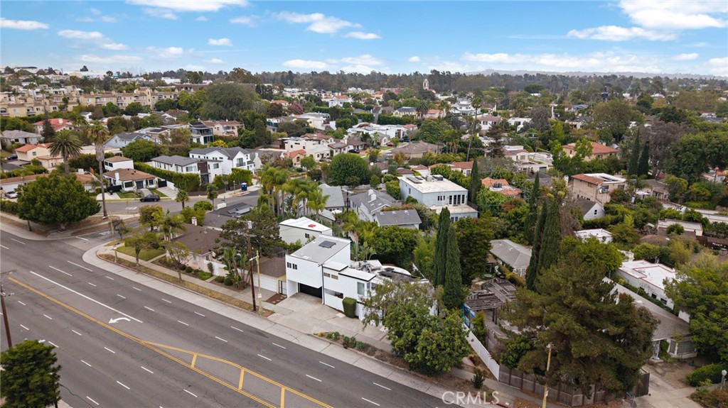 10540 W Olympic