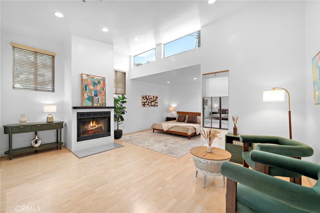 10540 W Olympic