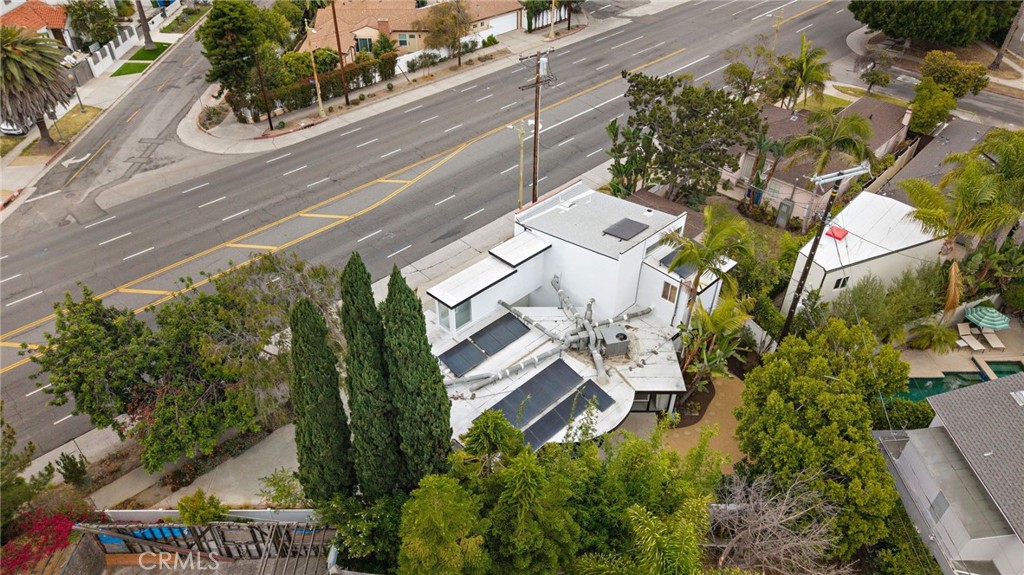 10540 W Olympic
