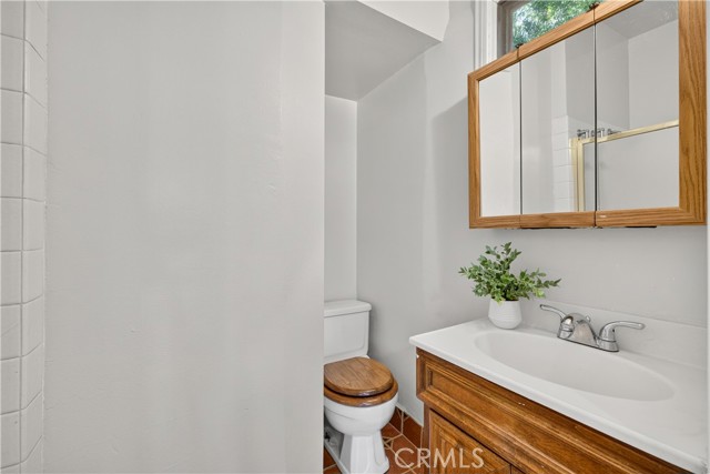 323 Park AVE