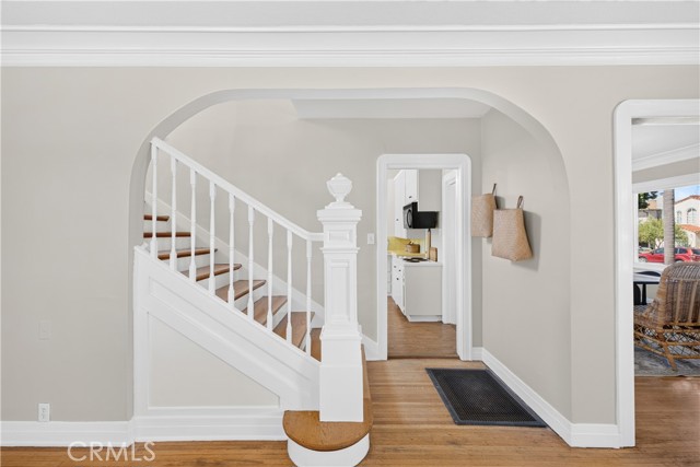 323 Park AVE