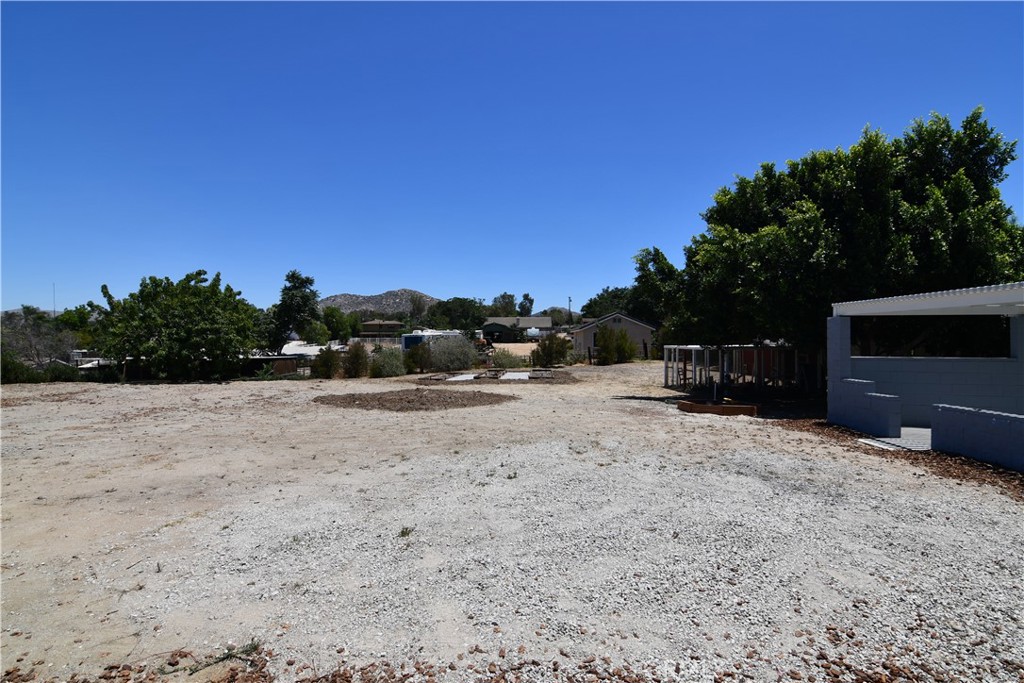 2161 Valley View
