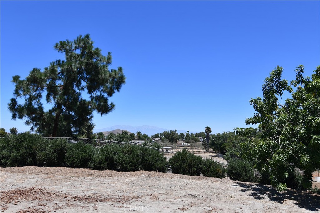 2161 Valley View