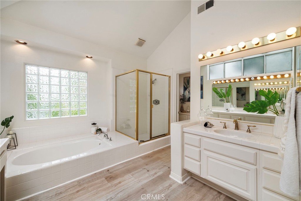 34142 Capistrano by the Sea