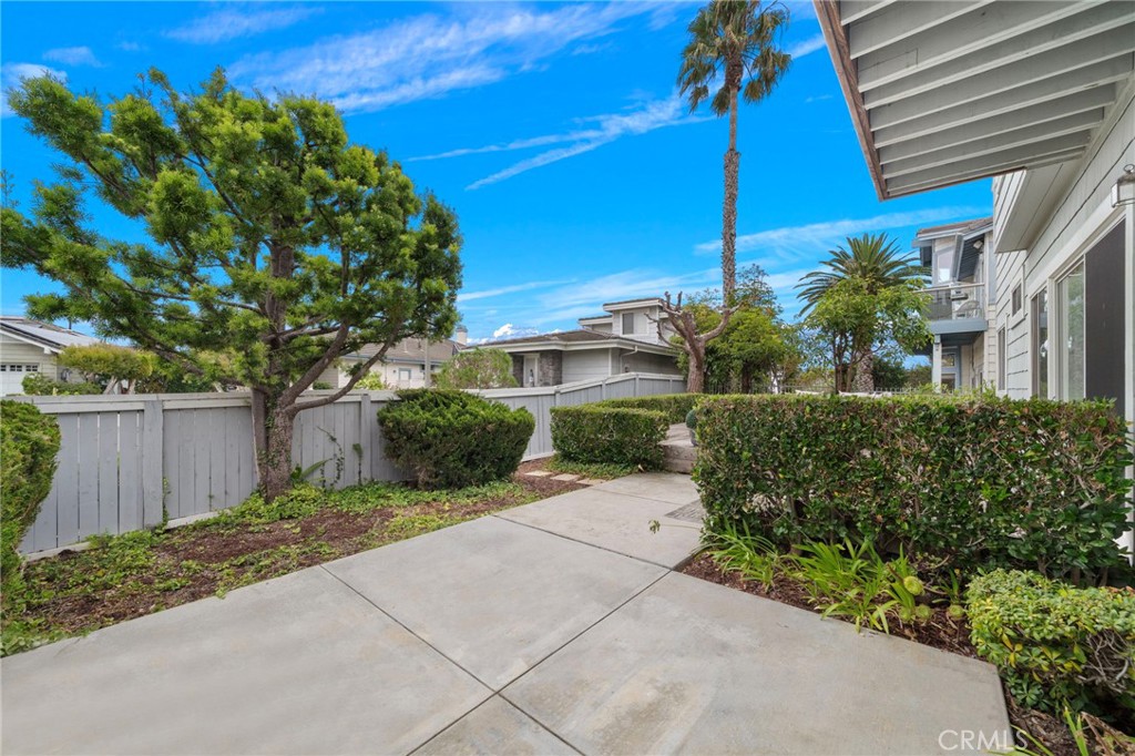 34142 Capistrano by the Sea