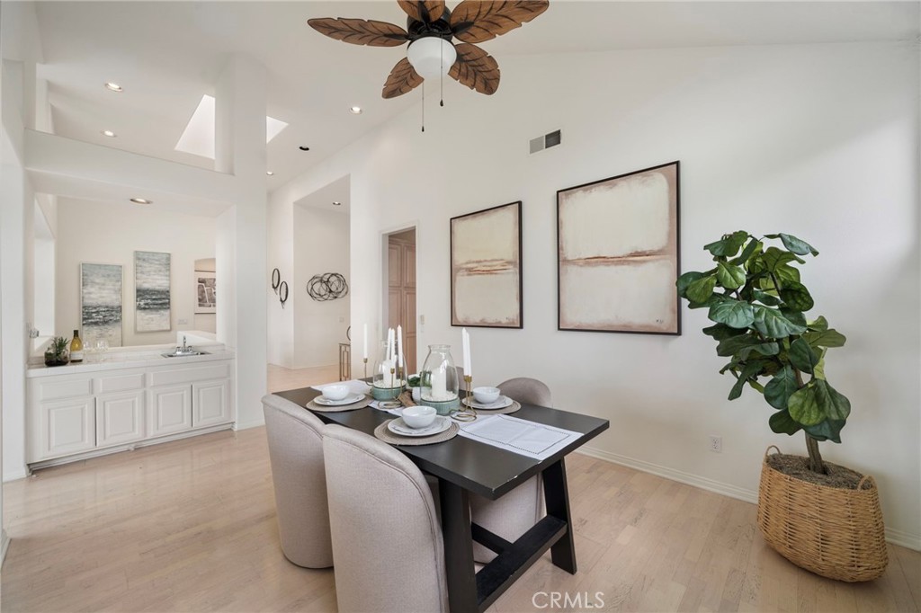 34142 Capistrano by the Sea