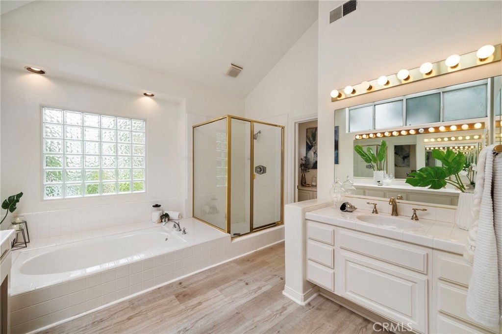 34142 Capistrano by the Sea