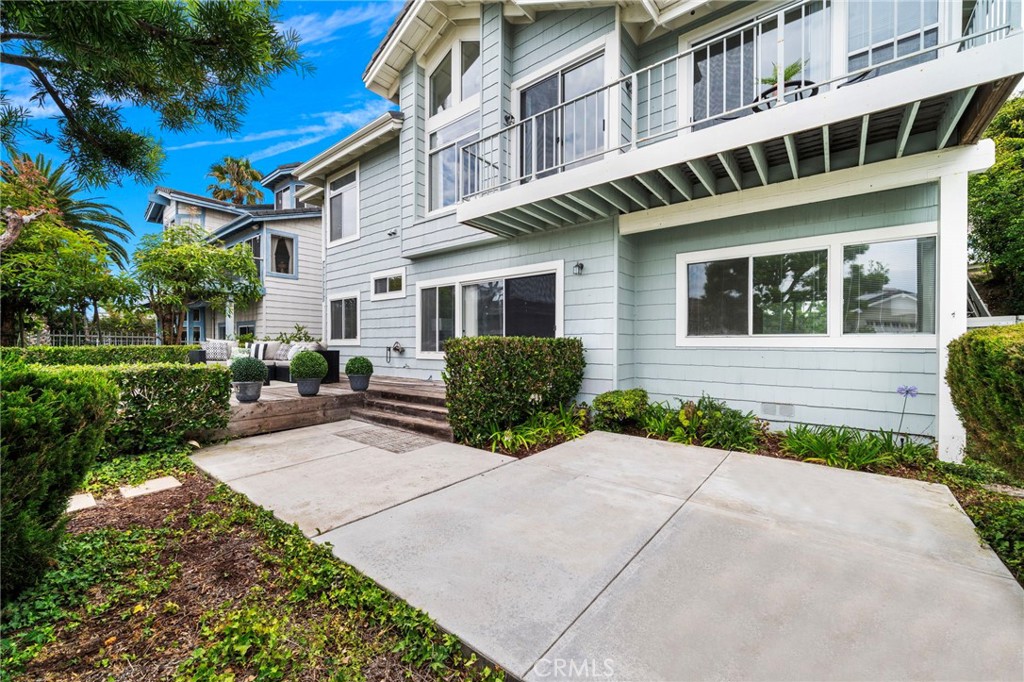 34142 Capistrano by the Sea