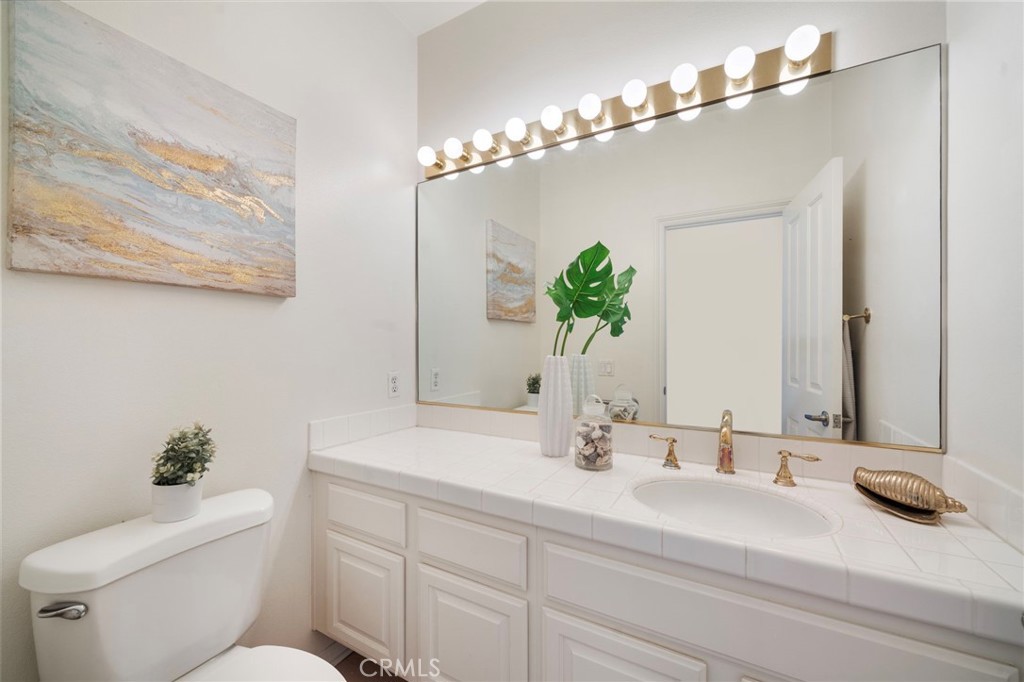 34142 Capistrano by the Sea