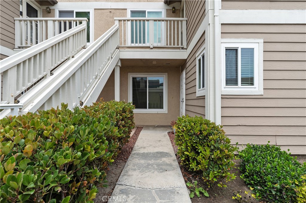 6951 Knollcrest 56