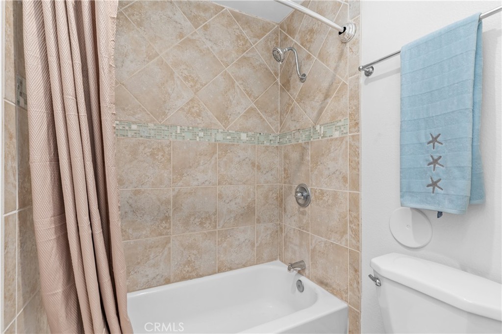 6951 Knollcrest 56
