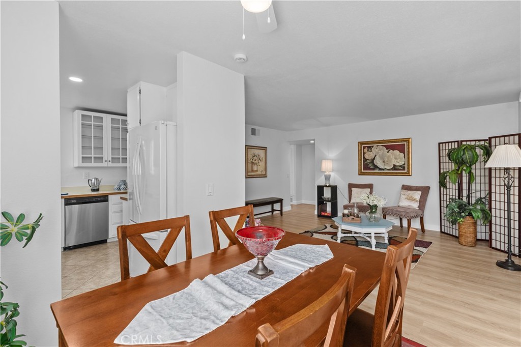6951 Knollcrest 56