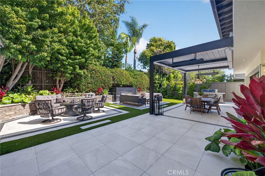 33052 Santiago Drive