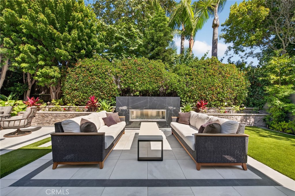 33052 Santiago Drive