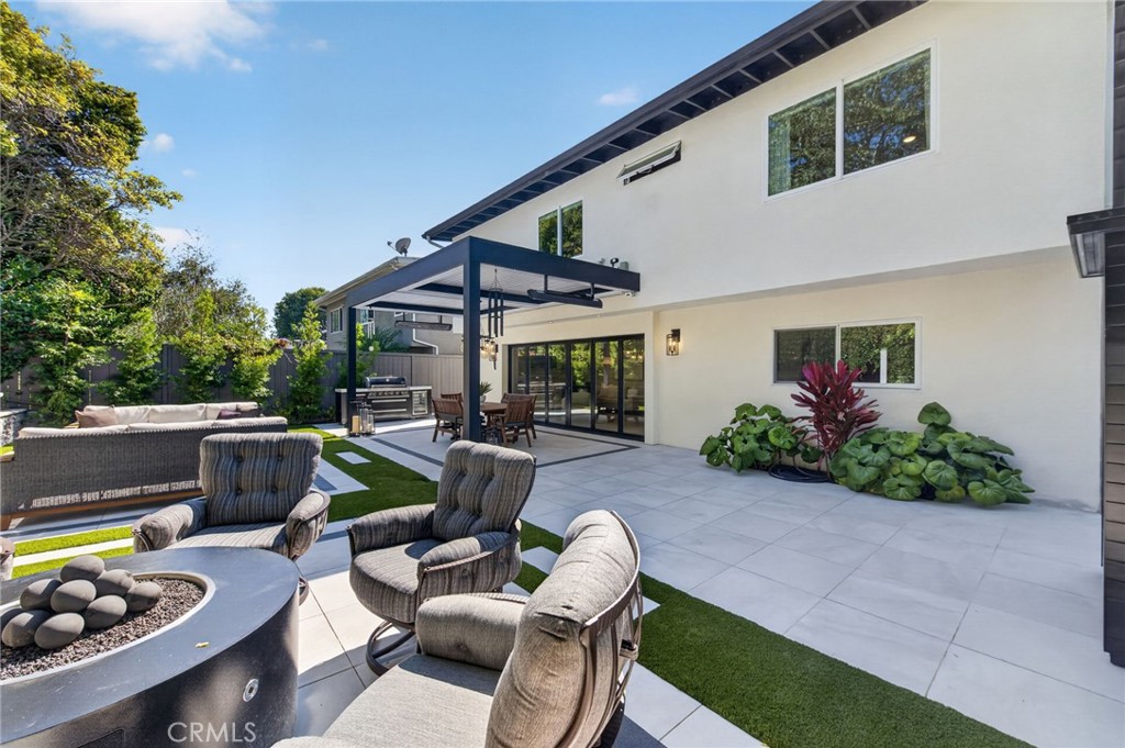 33052 Santiago Drive
