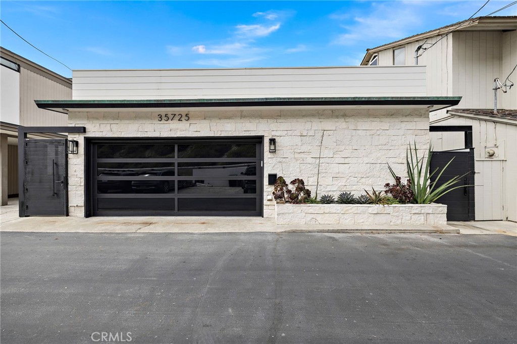 35725 Beach Road