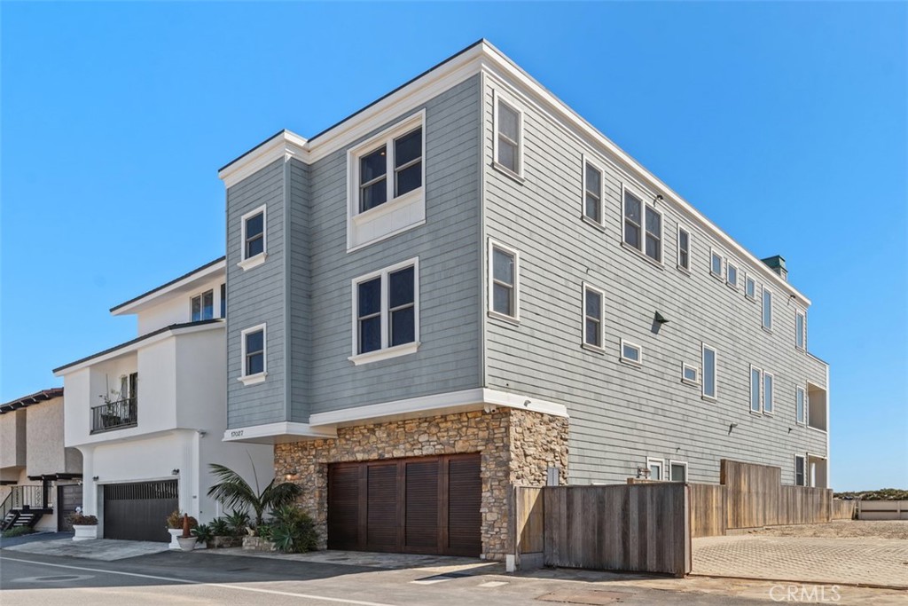 17027 S Pacific Avenue