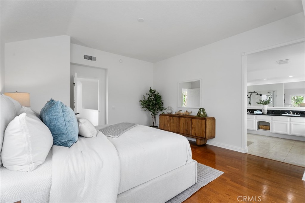 1 Saint Kitts