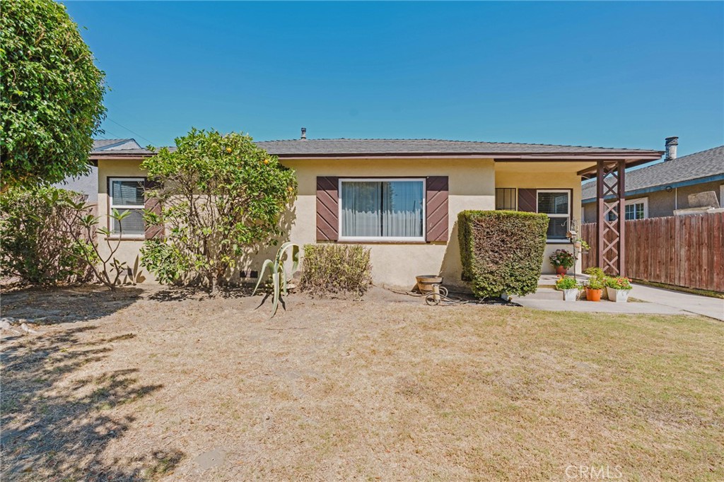 6160 Pepperwood