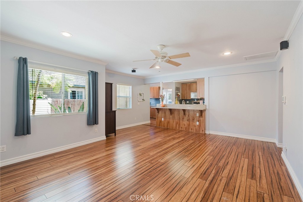 6160 Pepperwood