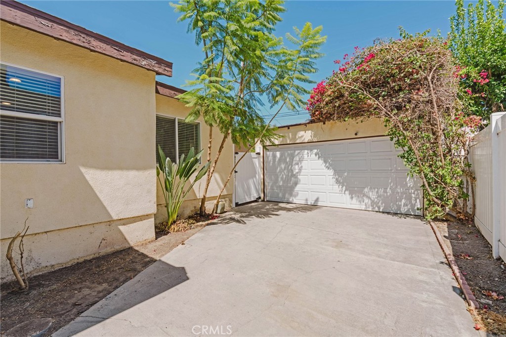 6160 Pepperwood