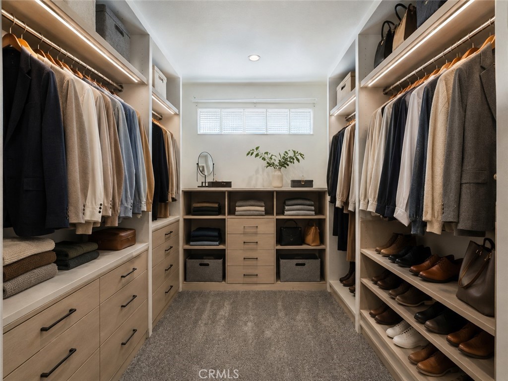 6160 Pepperwood