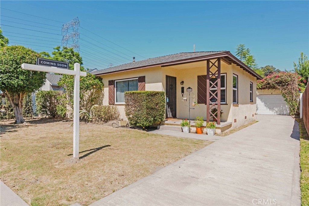 6160 Pepperwood