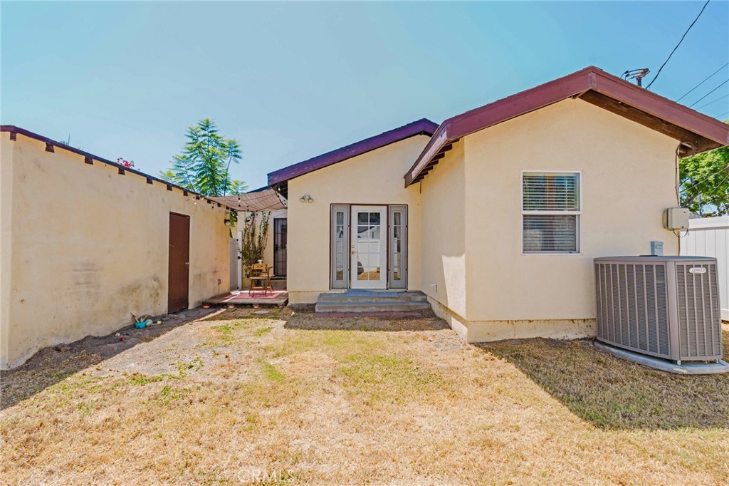 6160 Pepperwood