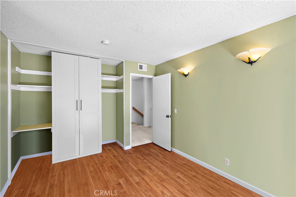979 S Grinnell