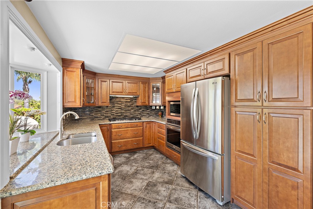 979 S Grinnell