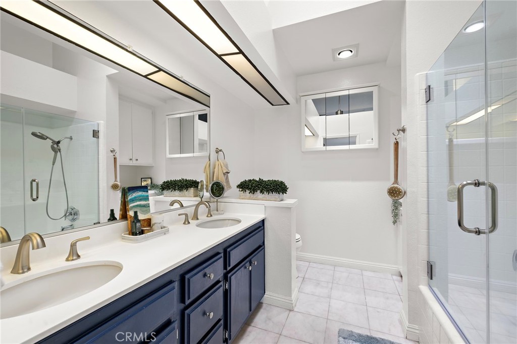8206 Bridgepoint 206