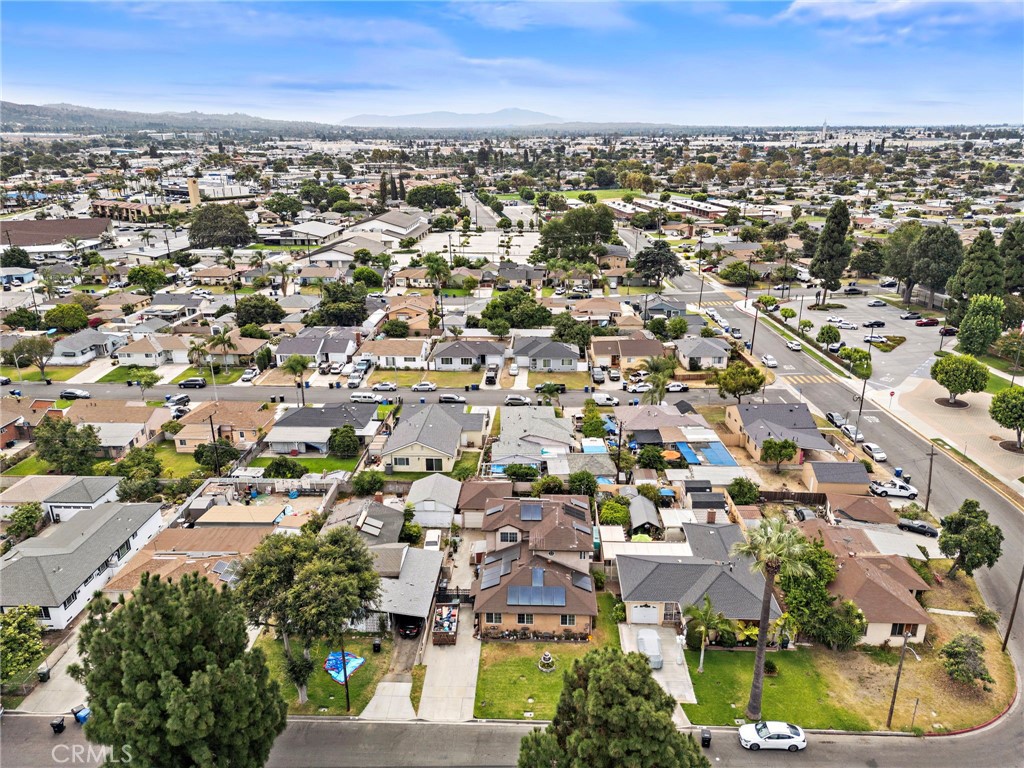 8112 Danby