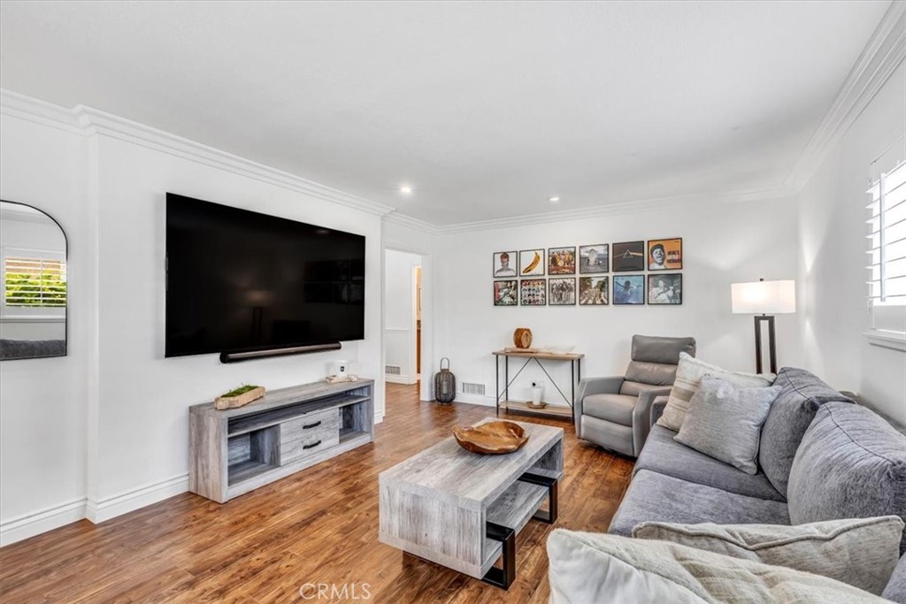 2603 E Coolidge