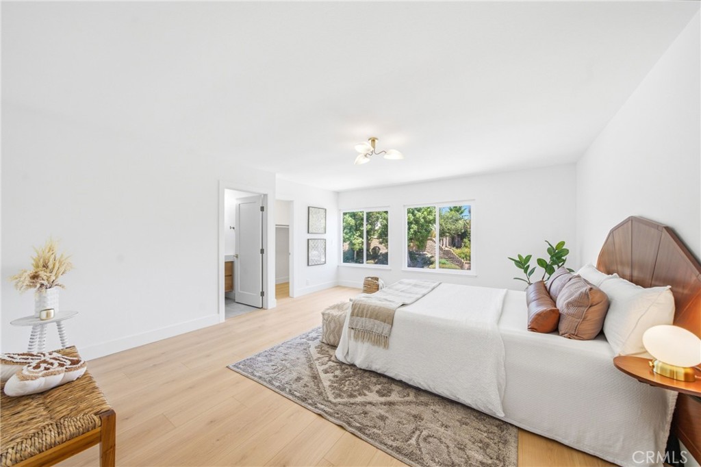 137 S Thistle Road