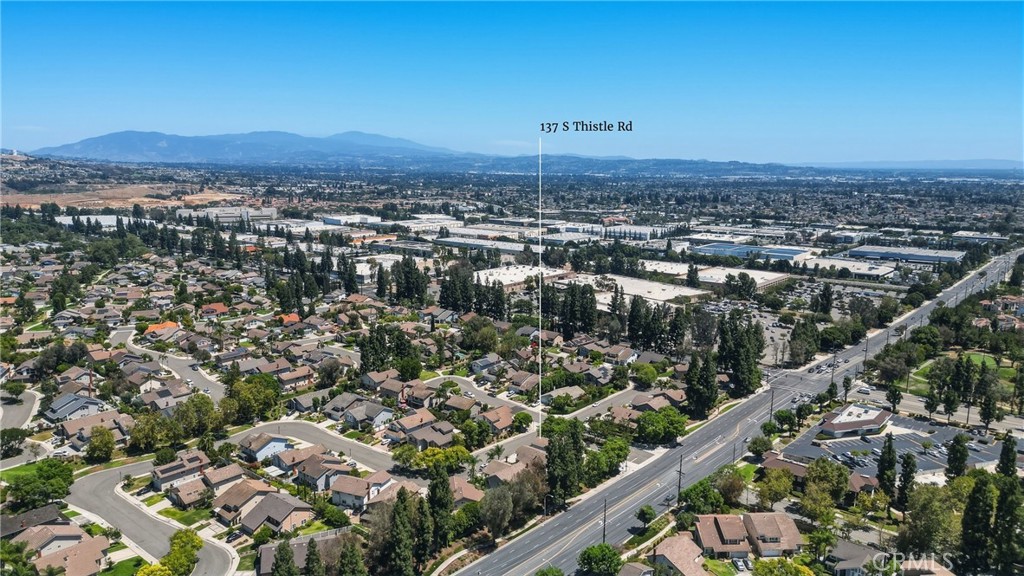137 S Thistle Road