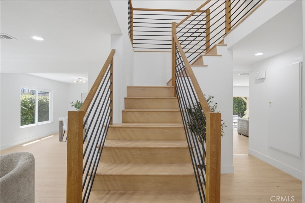 137 S Thistle Road