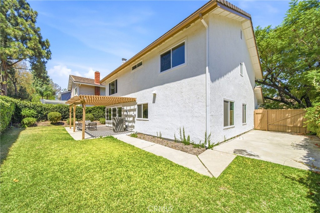 137 S Thistle Road