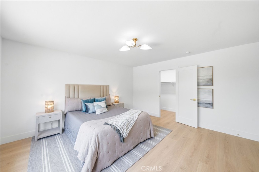 137 S Thistle Road