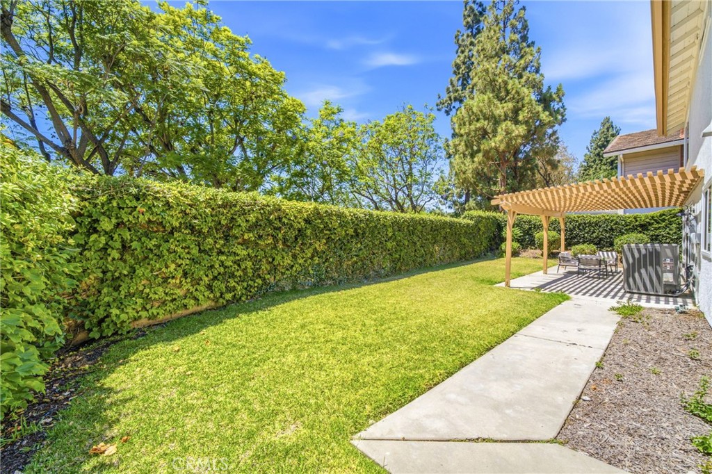 137 S Thistle Road