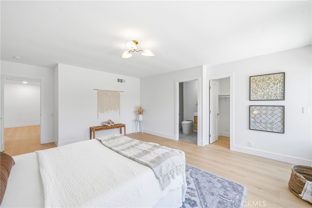 137 S Thistle Road