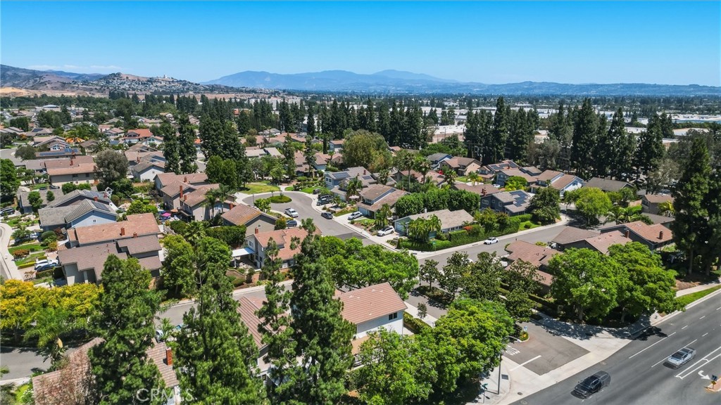 137 S Thistle Road