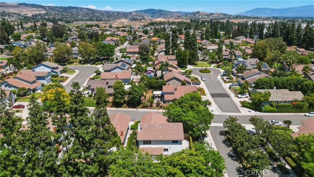 137 S Thistle Road
