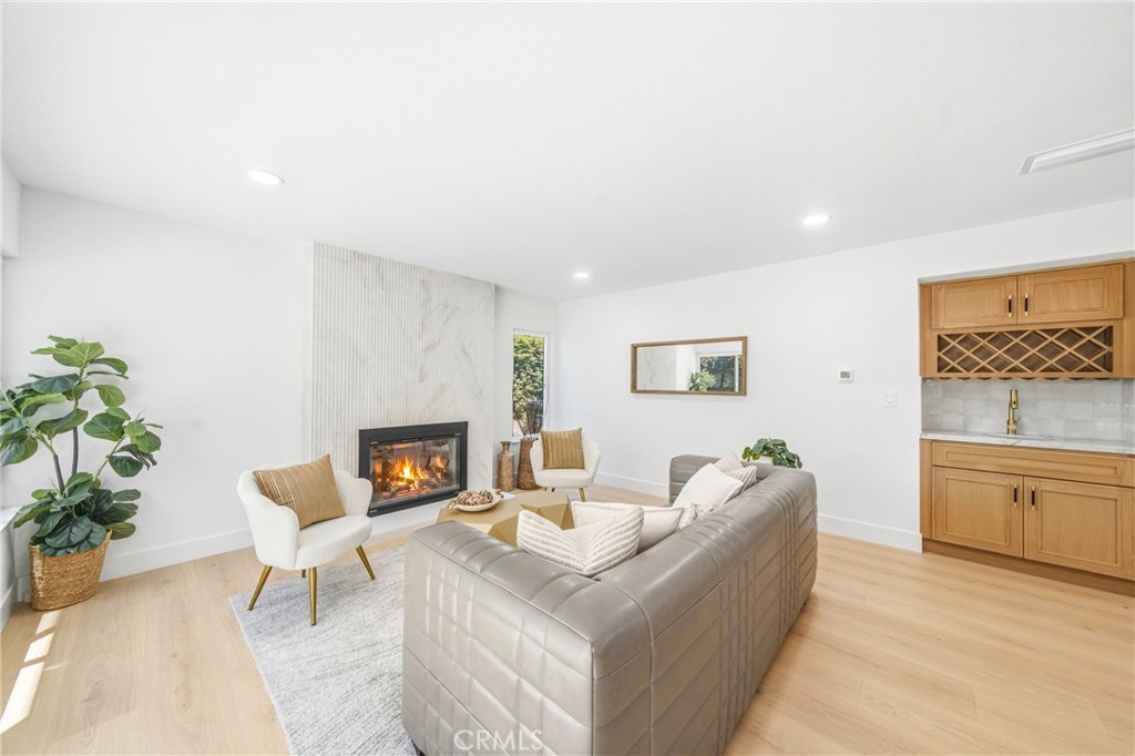 137 S Thistle Road