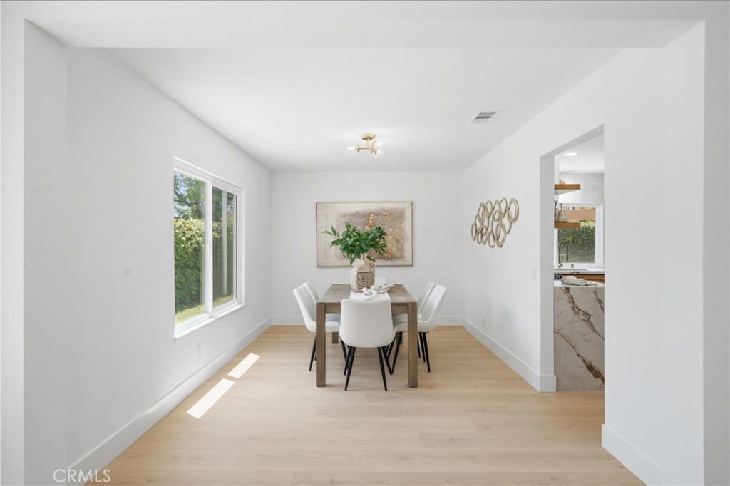 137 S Thistle Road