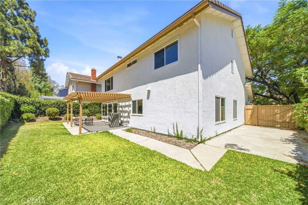 137 S Thistle Road